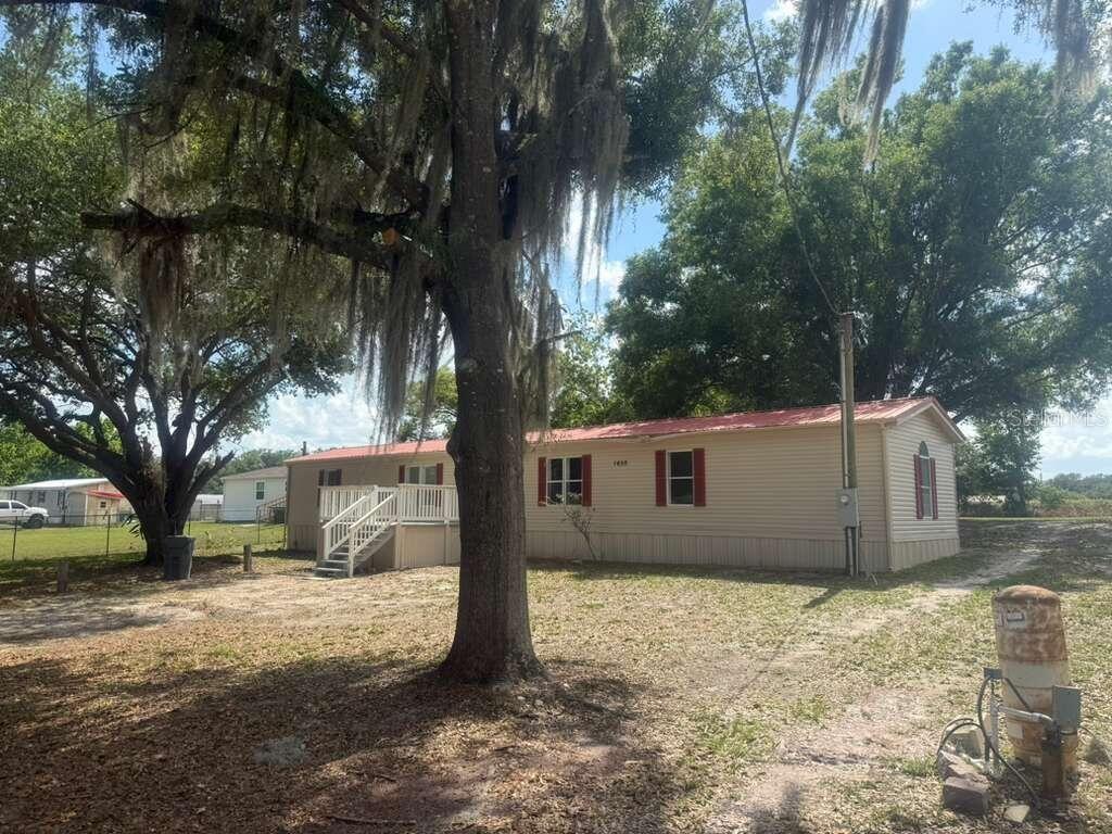 BELMONT WOODS - Residential