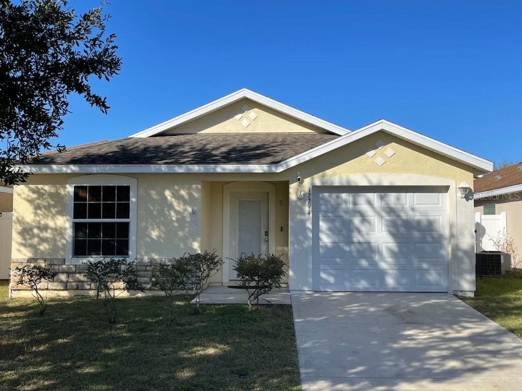 VILLAGES OF PARKWOOD - Residential