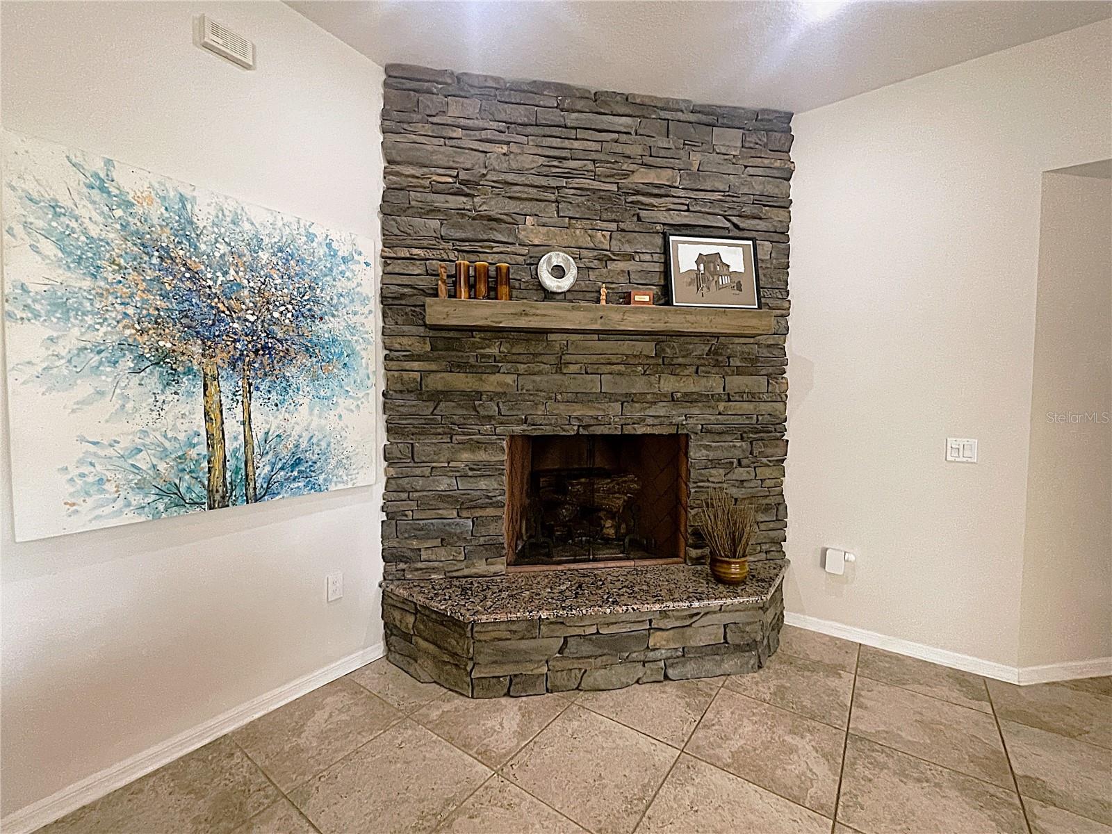 LAUREL RIDGE 01 - Residential