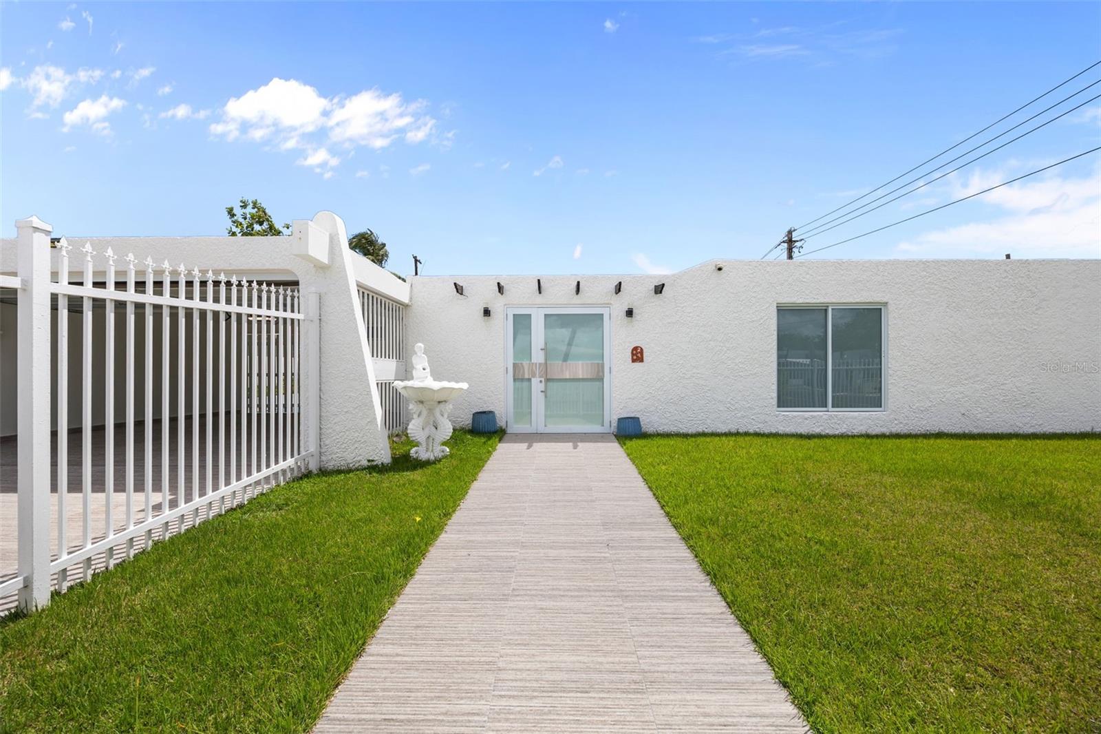 URB VILLAMAR - Residential