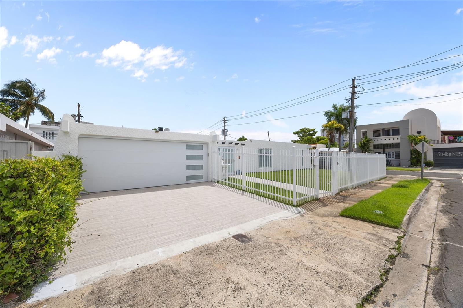 URB VILLAMAR - Residential