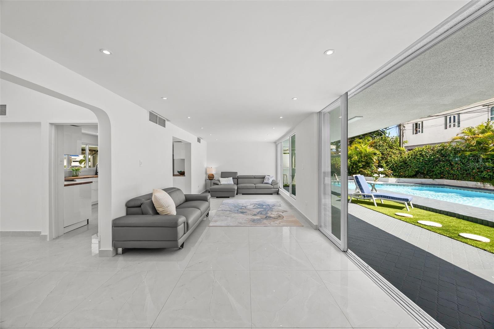 URB VILLAMAR - Residential