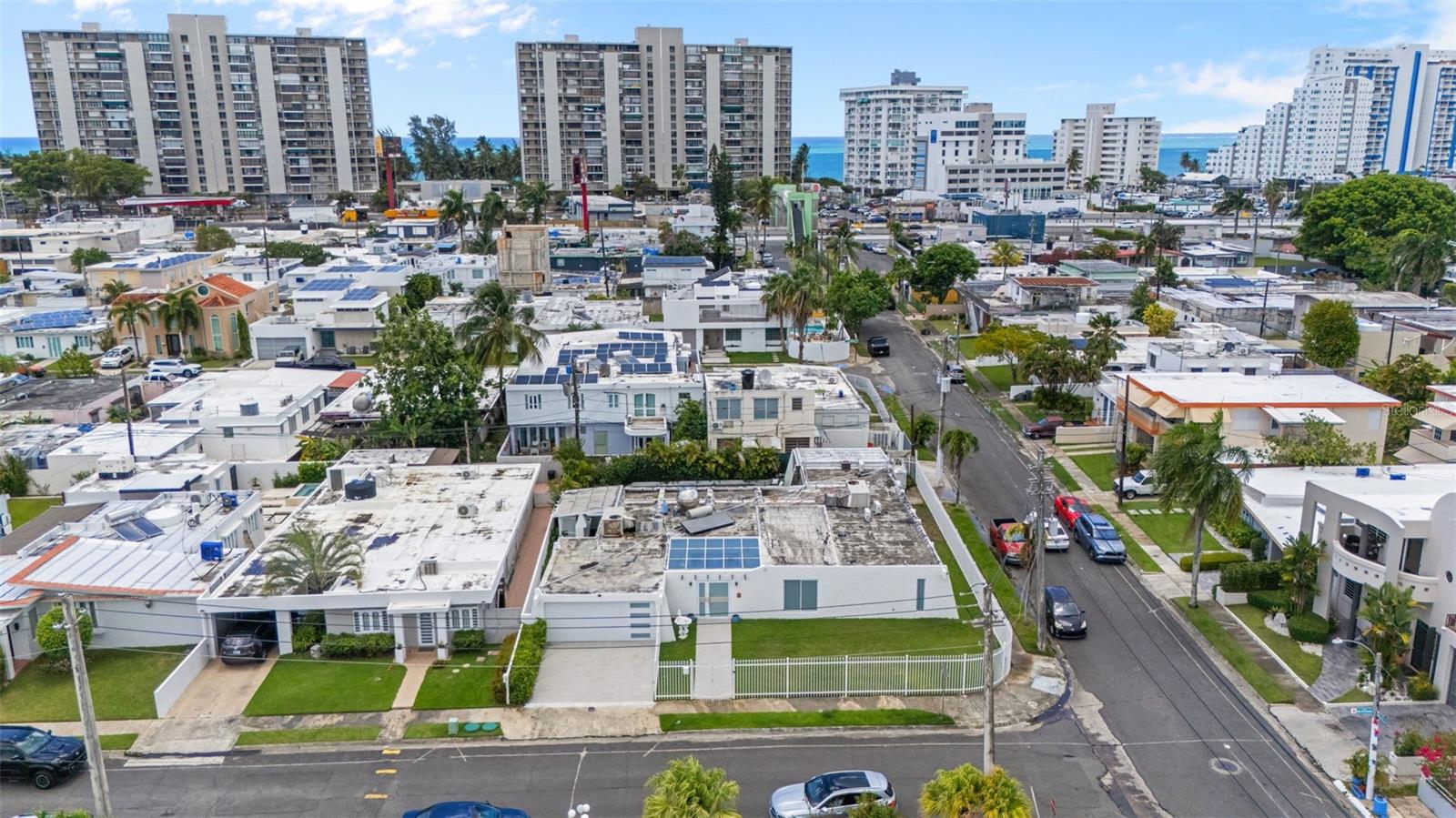 URB VILLAMAR - Residential