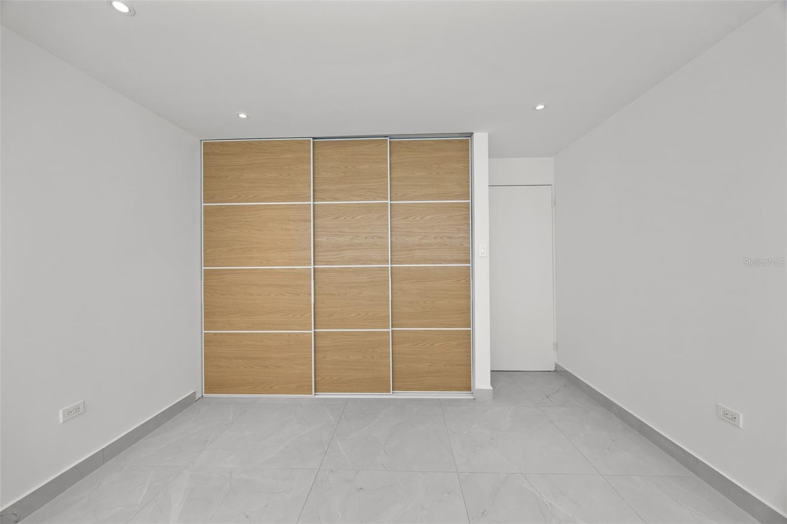 URB VILLAMAR - Residential