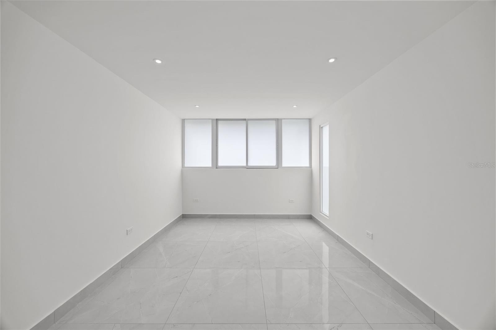 URB VILLAMAR - Residential