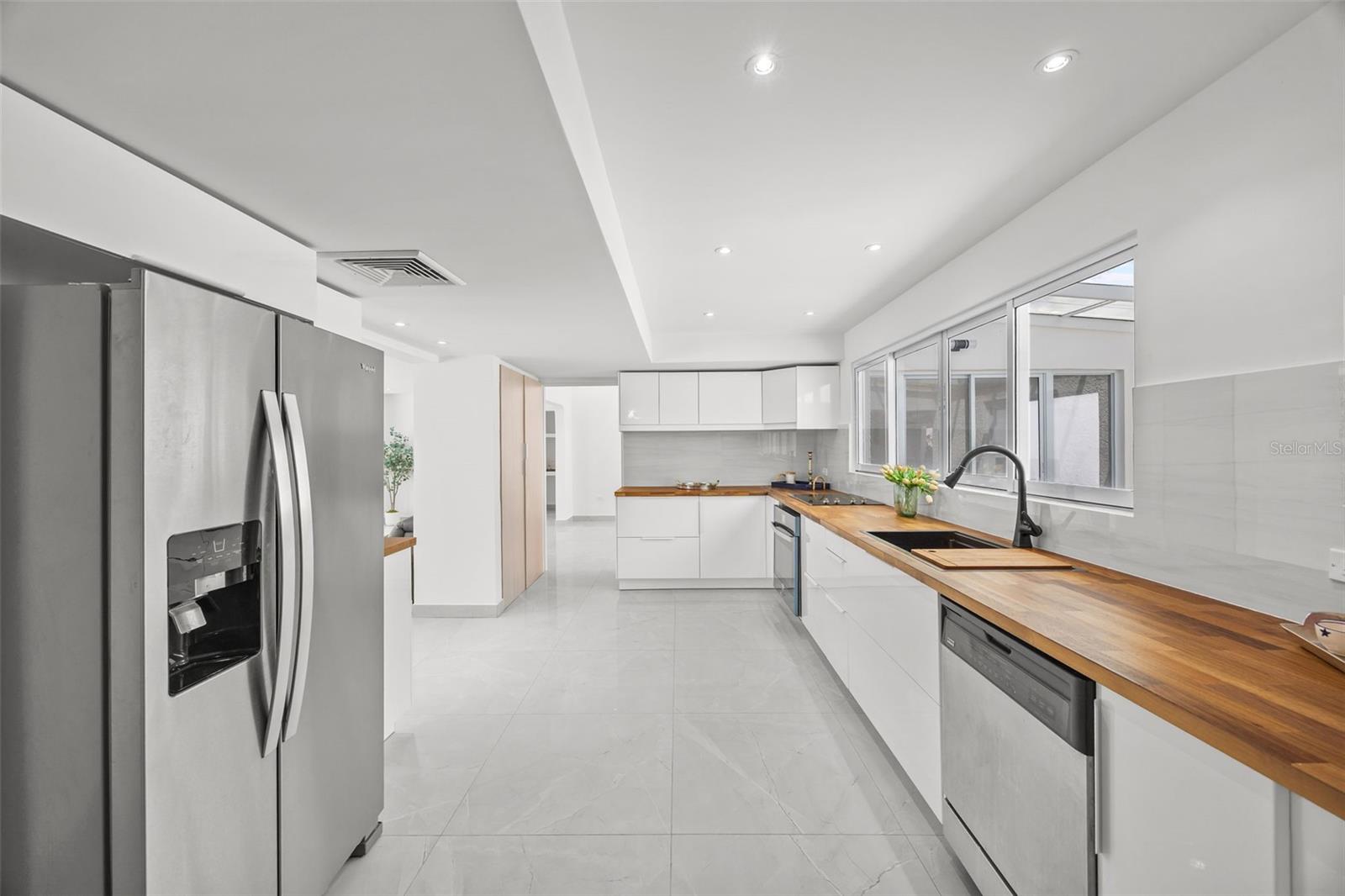 URB VILLAMAR - Residential