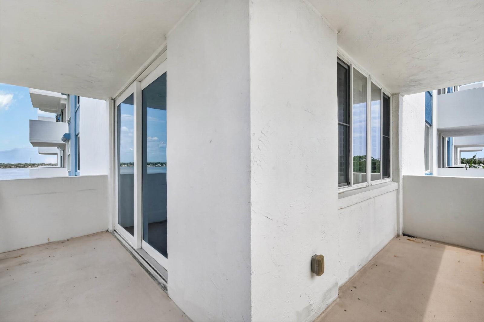 BAYSHORE BATH & TENNIS CLUB CONDO - Residential