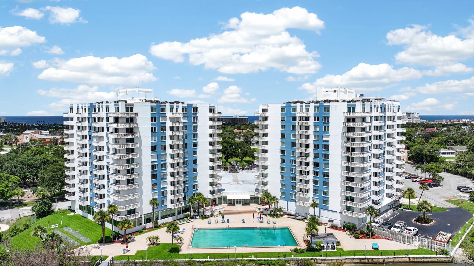 BAYSHORE BATH & TENNIS CLUB CONDO - Residential