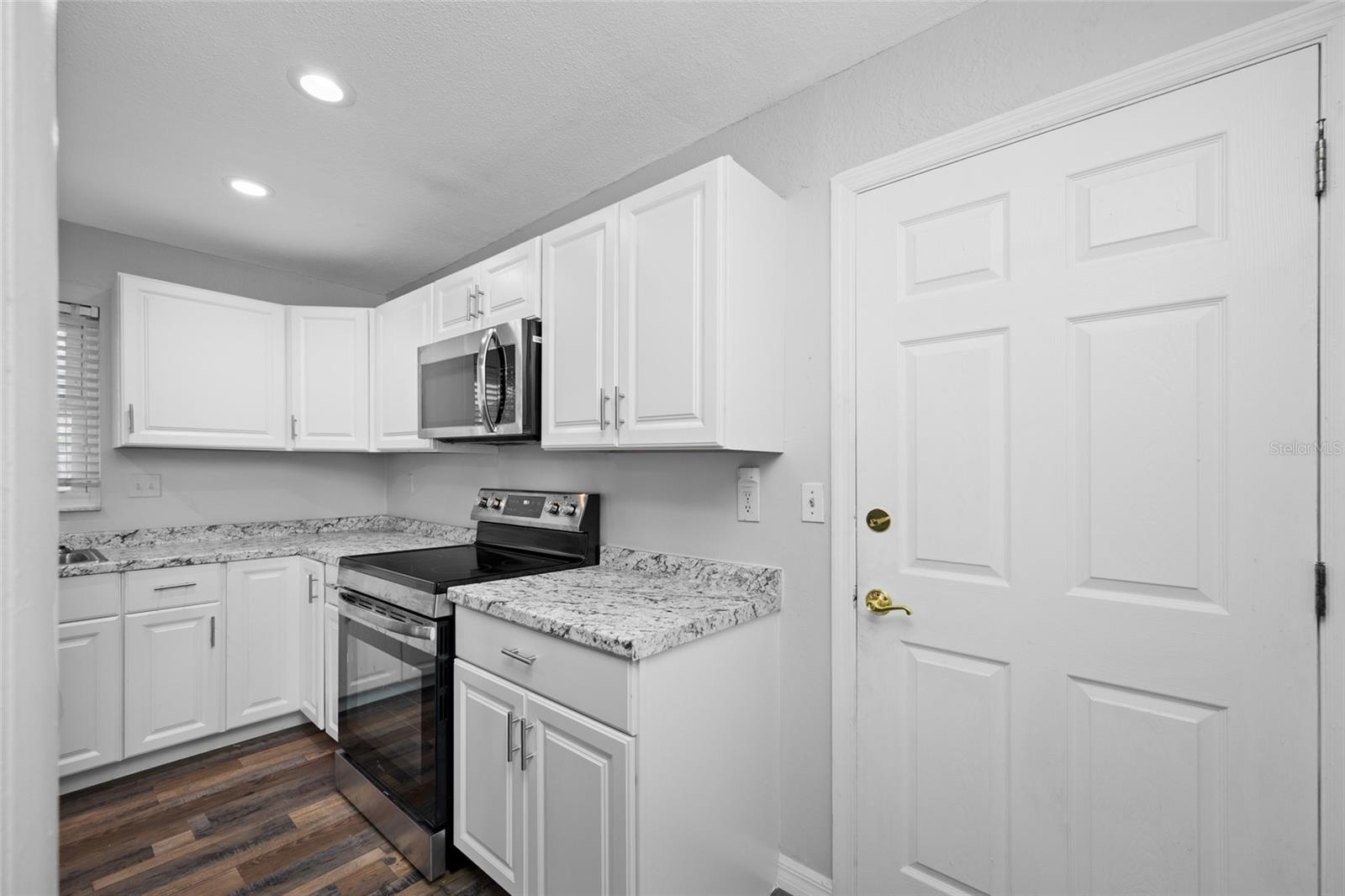 SUNSHINE ESTATES - Residential