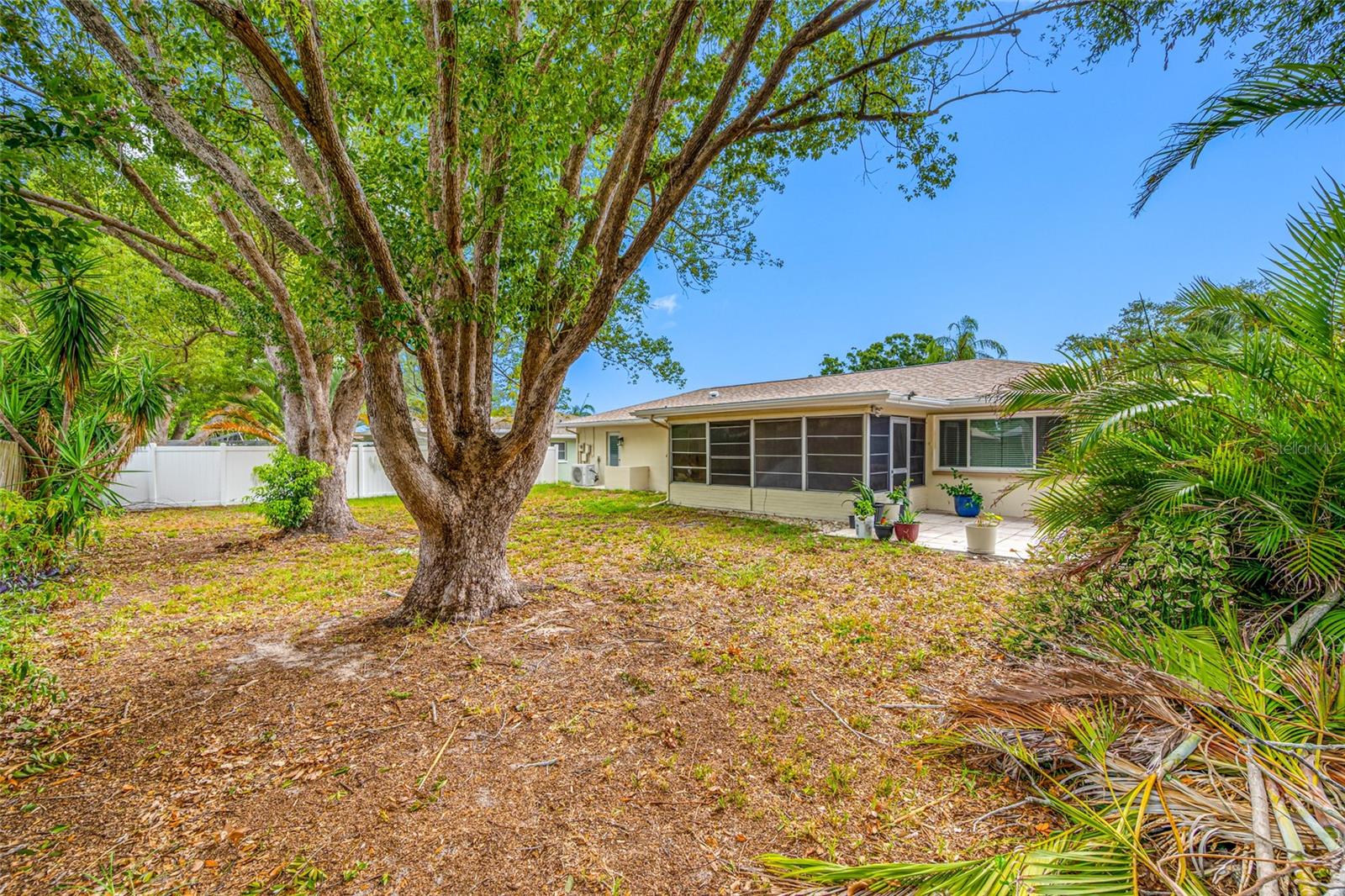 SUNSHINE ESTATES - Residential