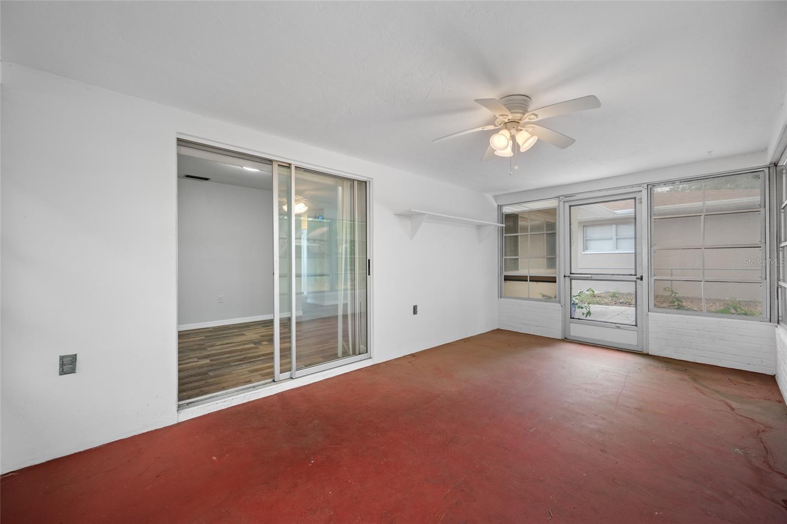 SUNSHINE ESTATES - Residential