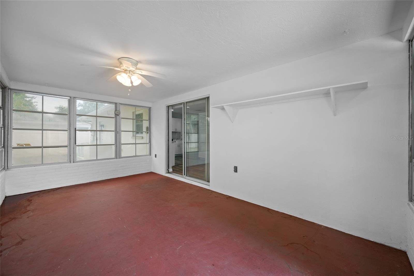 SUNSHINE ESTATES - Residential