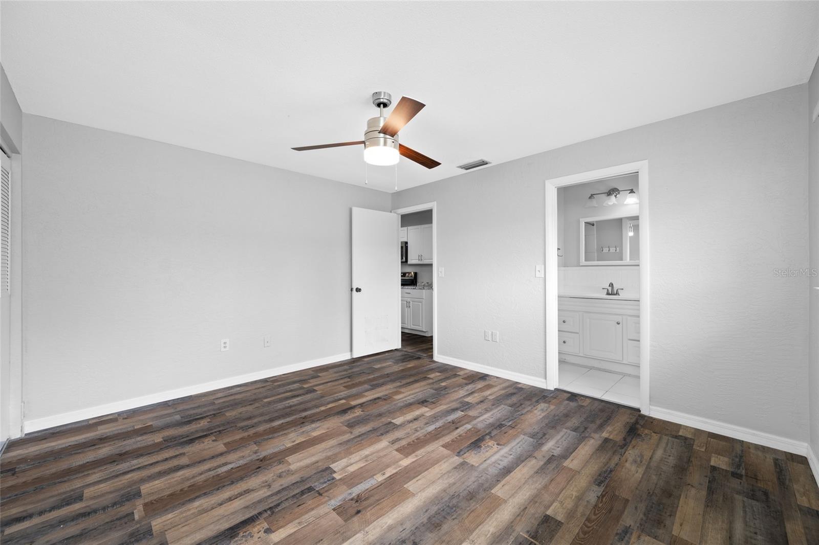SUNSHINE ESTATES - Residential