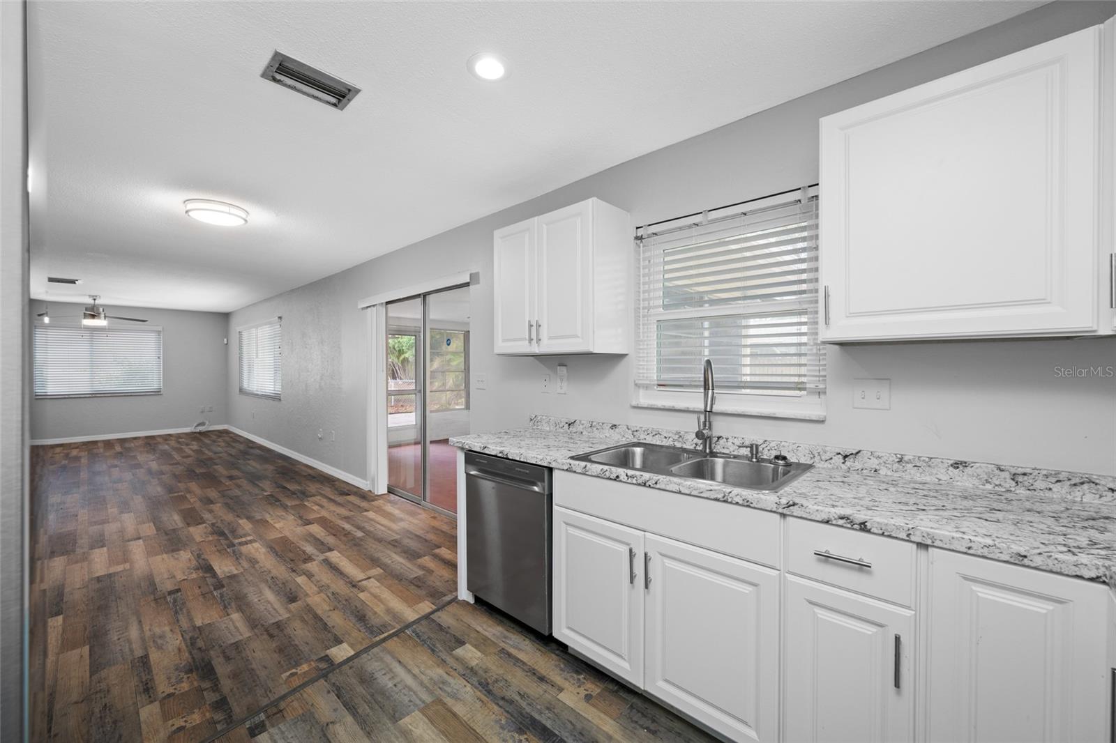 SUNSHINE ESTATES - Residential