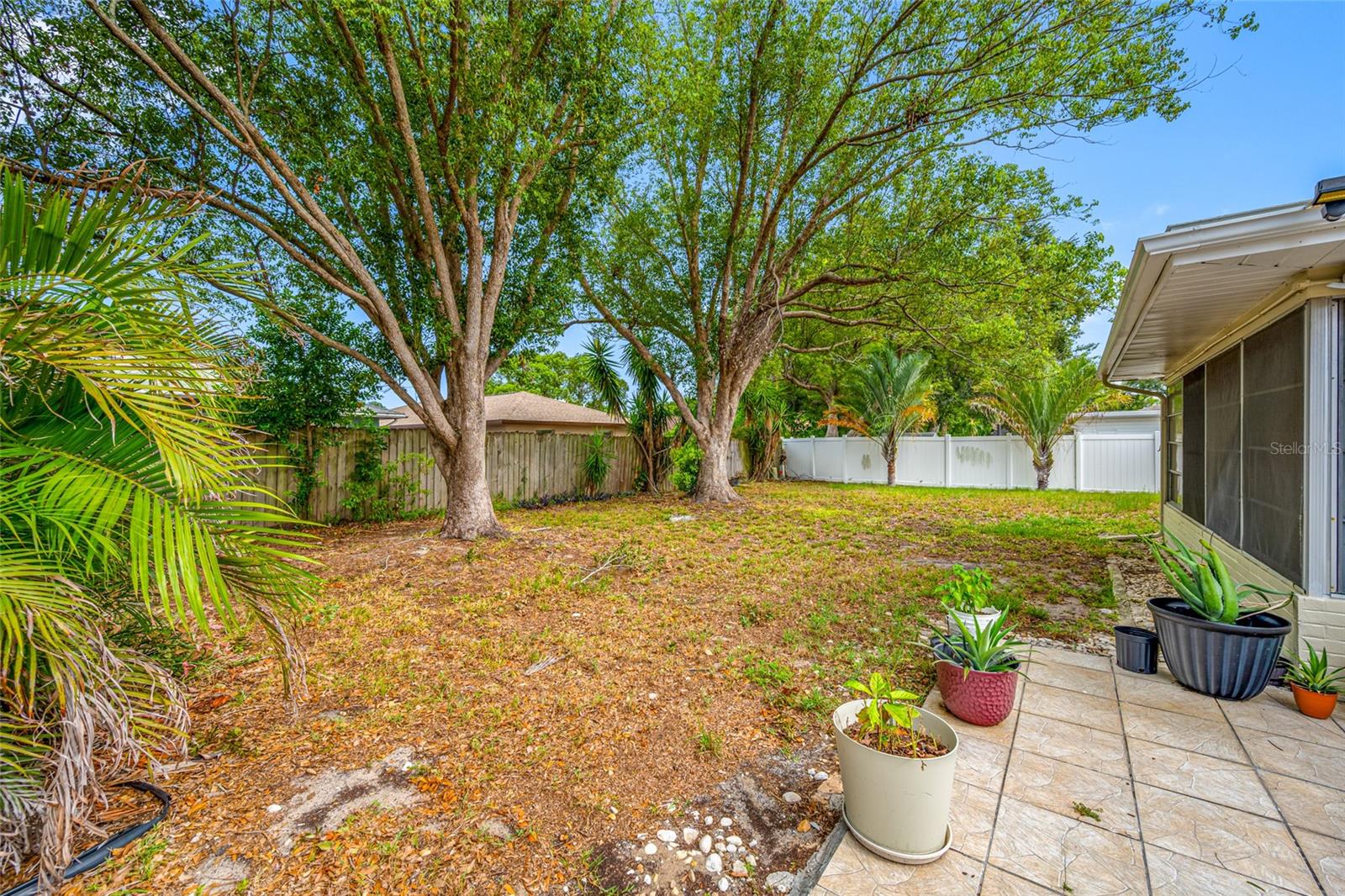SUNSHINE ESTATES - Residential