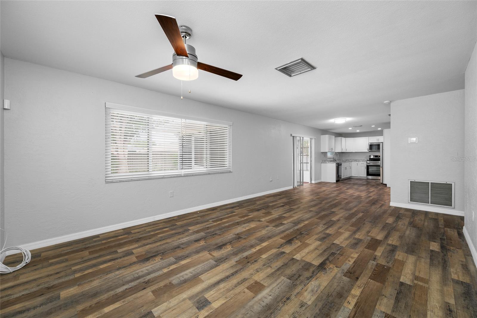 SUNSHINE ESTATES - Residential