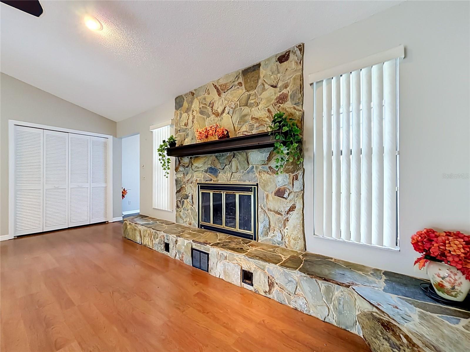 INVERNESS GOLF & COUNTRY CLUB ESTATES - Residential