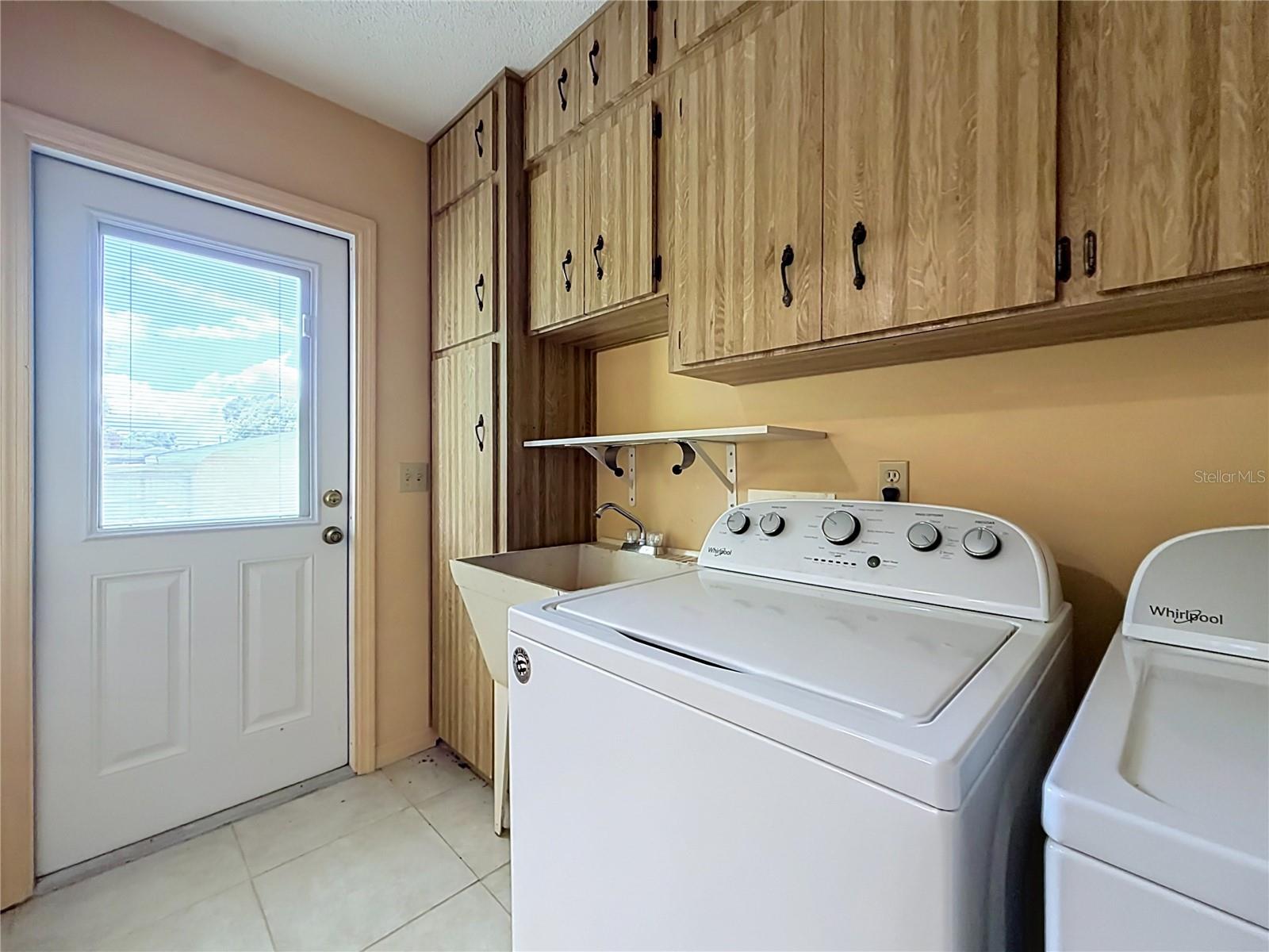 INVERNESS GOLF & COUNTRY CLUB ESTATES - Residential