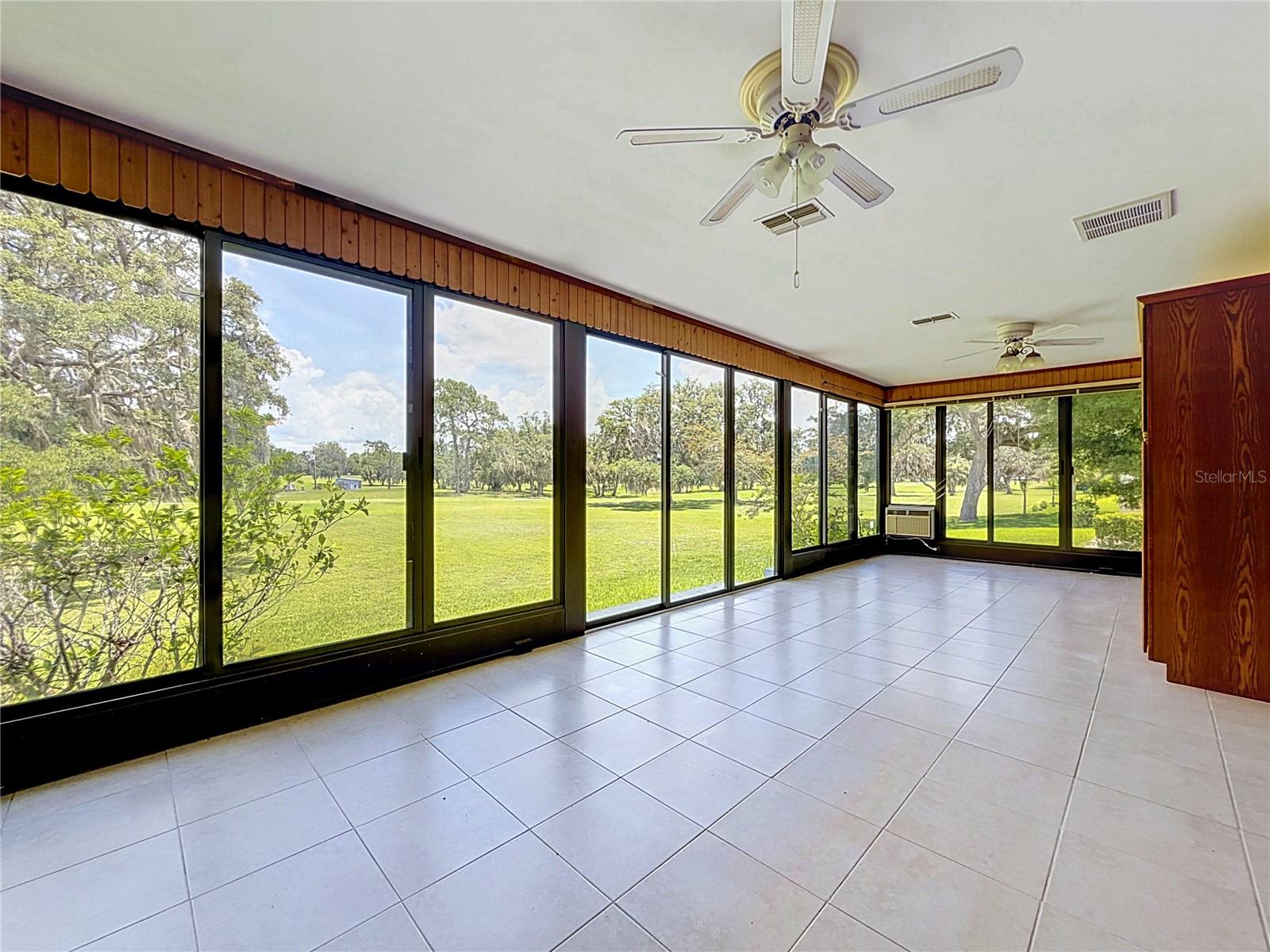 INVERNESS GOLF & COUNTRY CLUB ESTATES - Residential