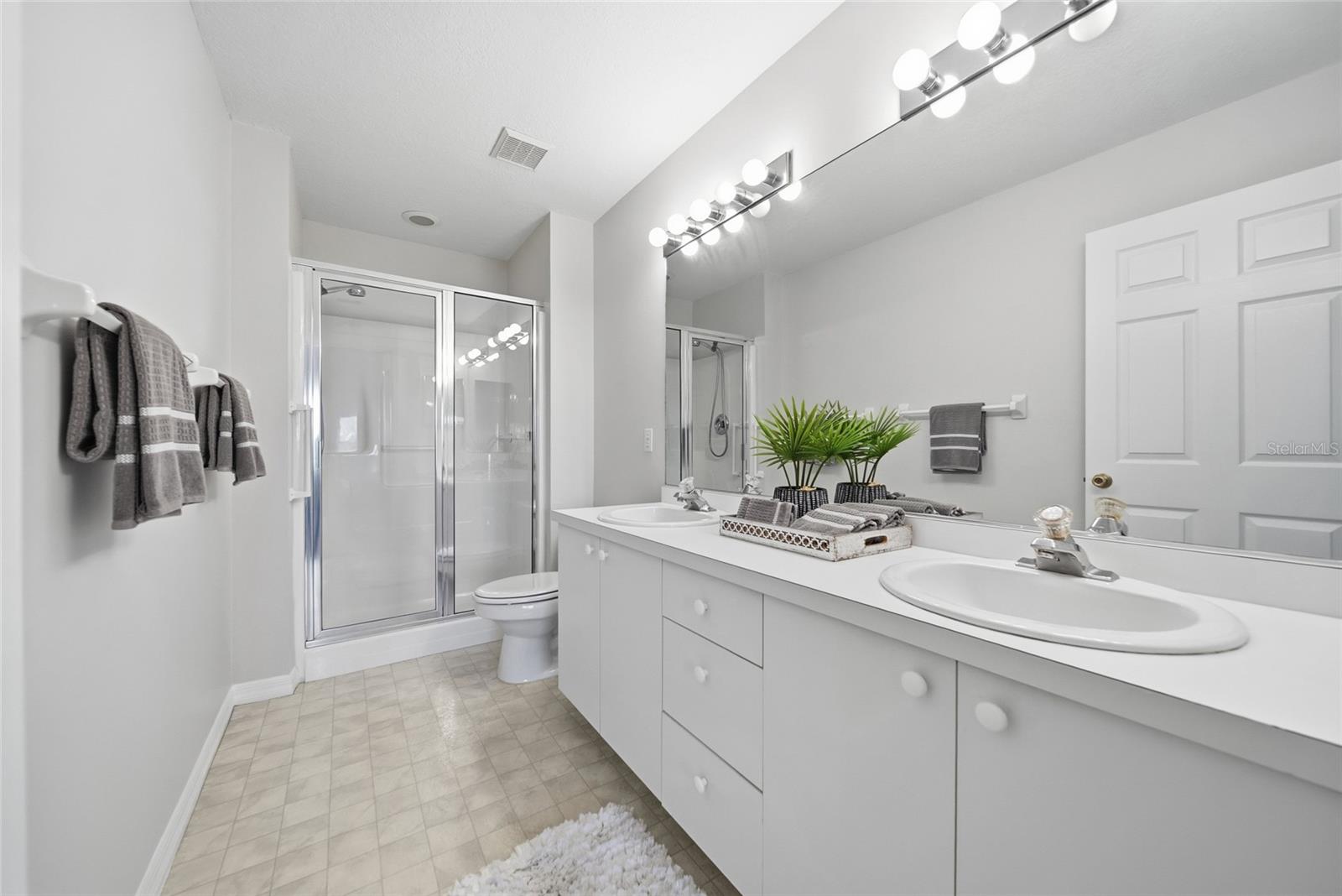 BAY ESTATES NORTH - Residential