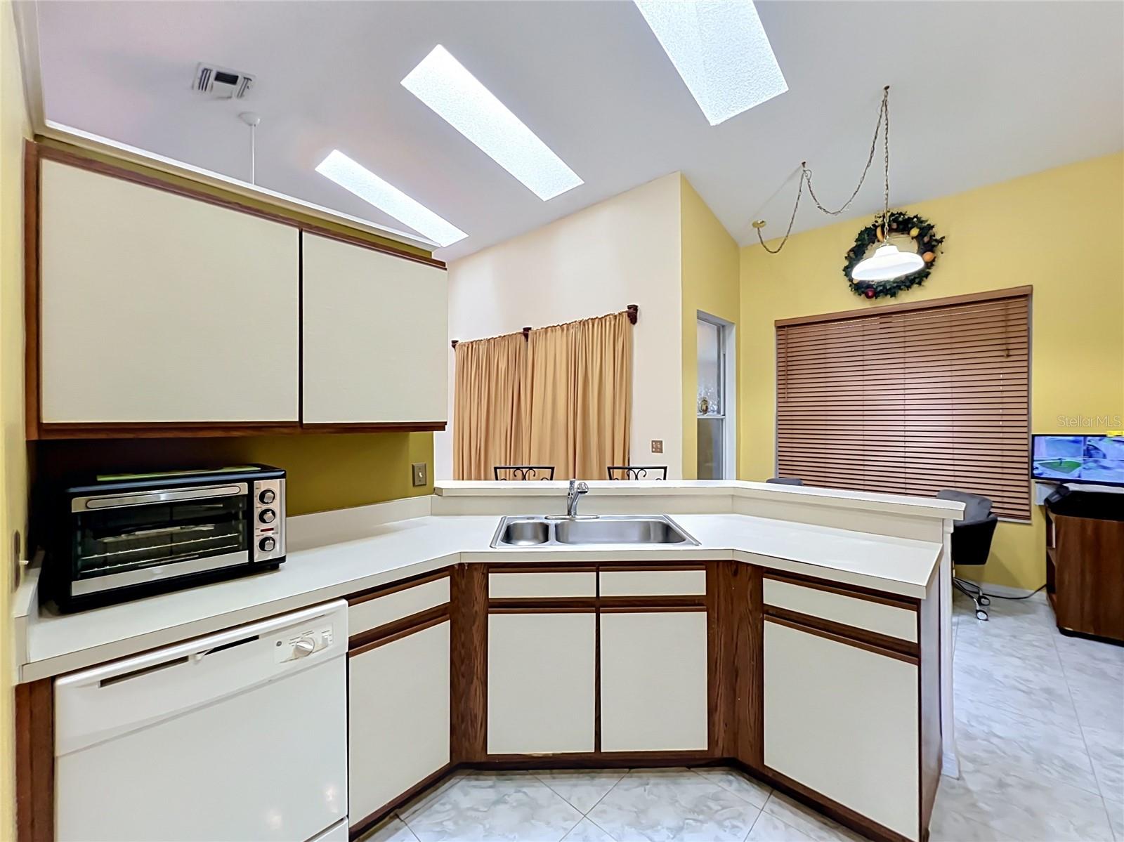 QUAIL RIDGE PH 02 - Residential