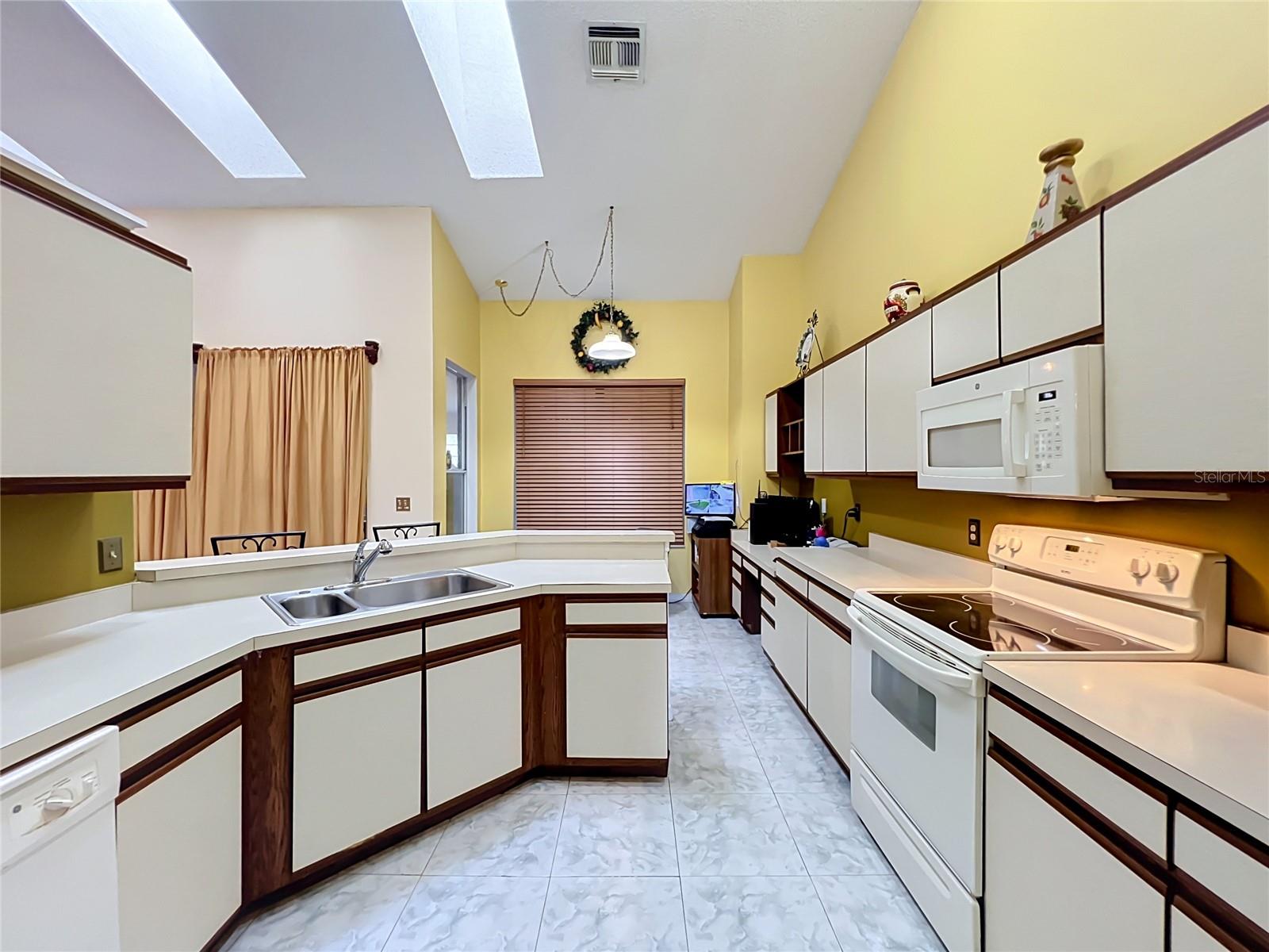 QUAIL RIDGE PH 02 - Residential