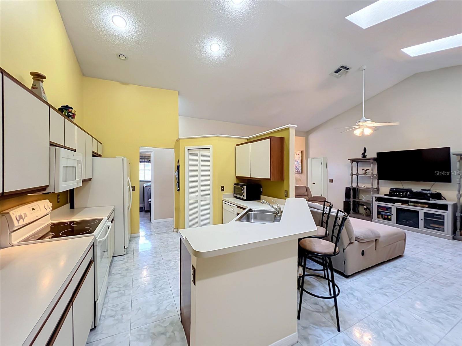 QUAIL RIDGE PH 02 - Residential