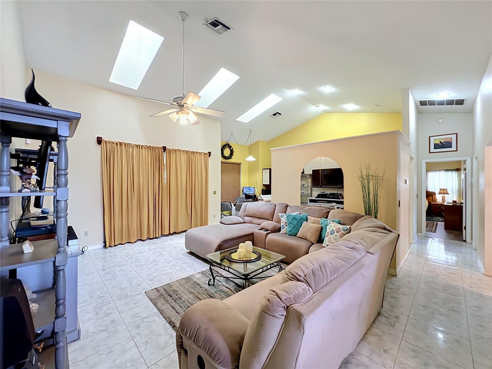 QUAIL RIDGE PH 02 - Residential