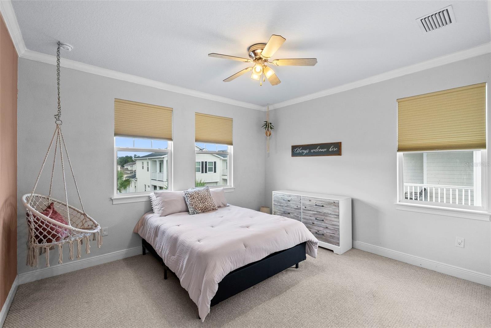 TIVERTON - Residential