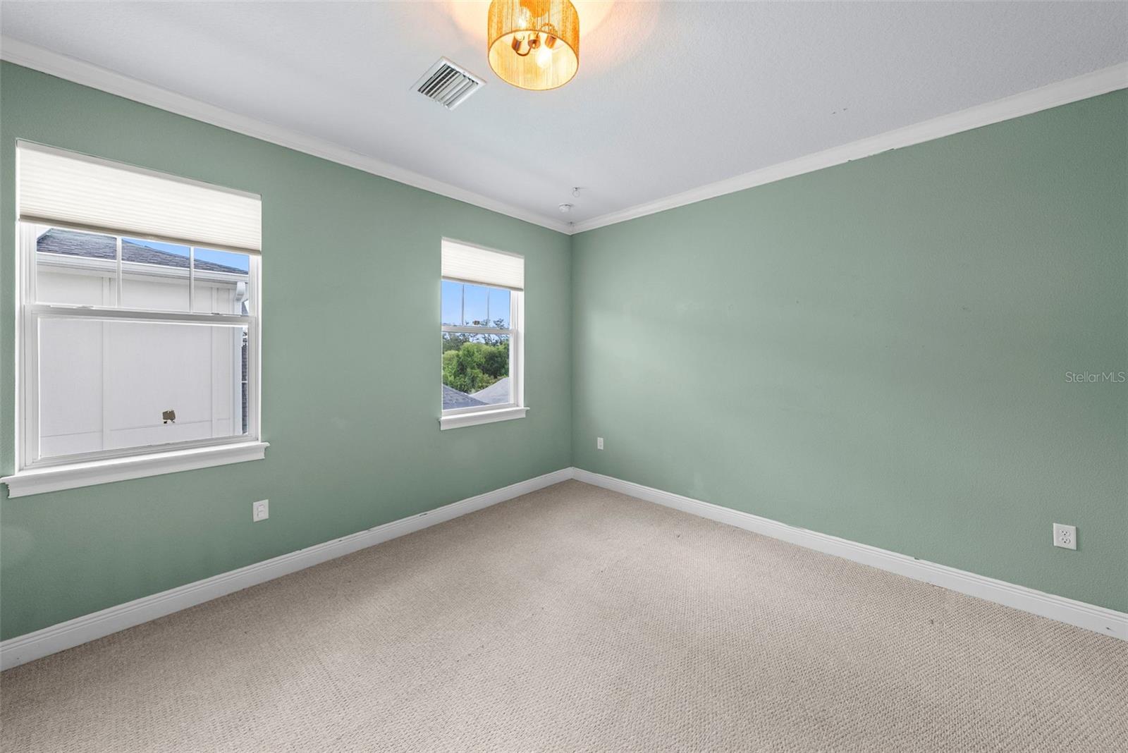TIVERTON - Residential