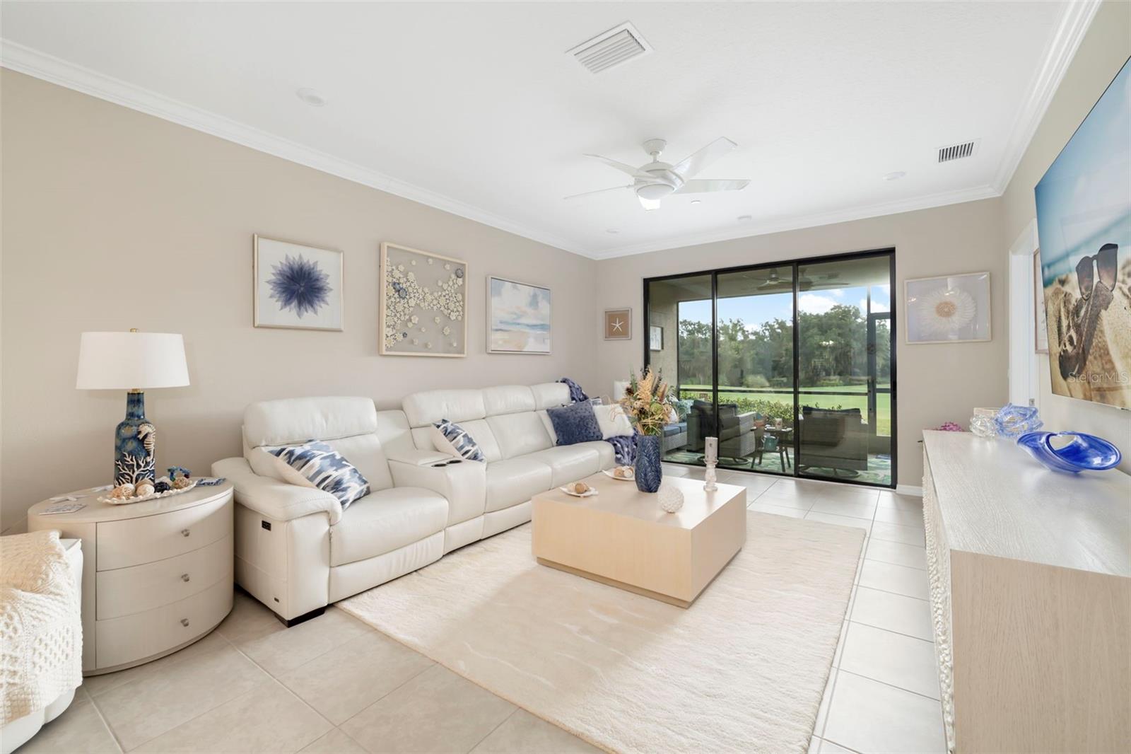 BACCIANO IV AT ESPLANADE LWR PH 30 - Residential