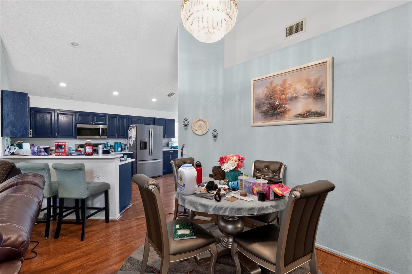 DINNER LAKE SHORES PH 01 - Residential