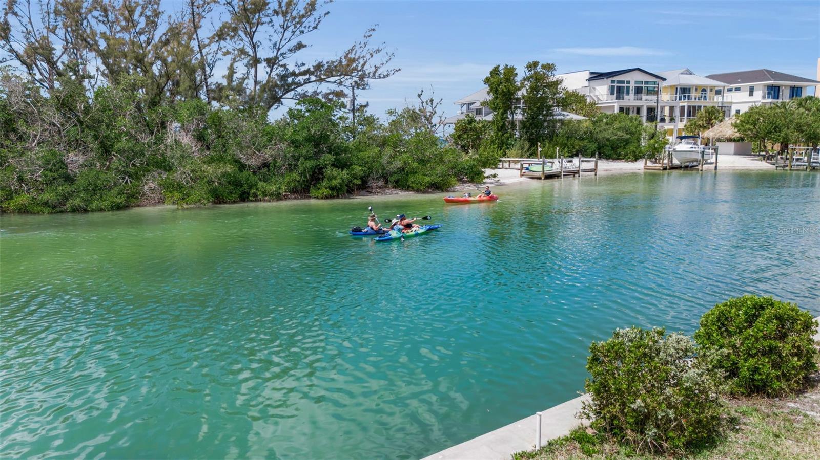 SIESTA KEY - Land