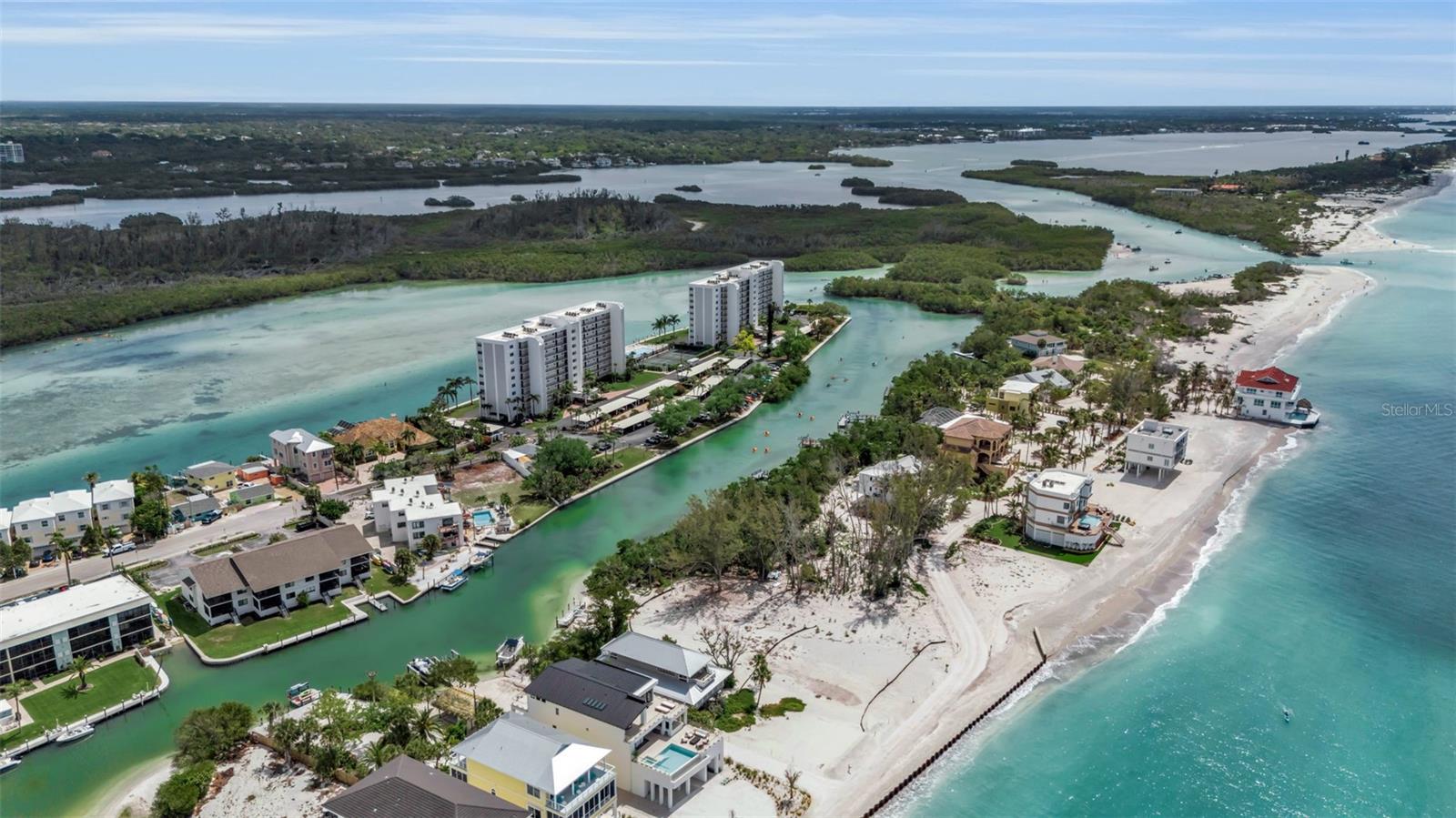 SIESTA KEY - Land