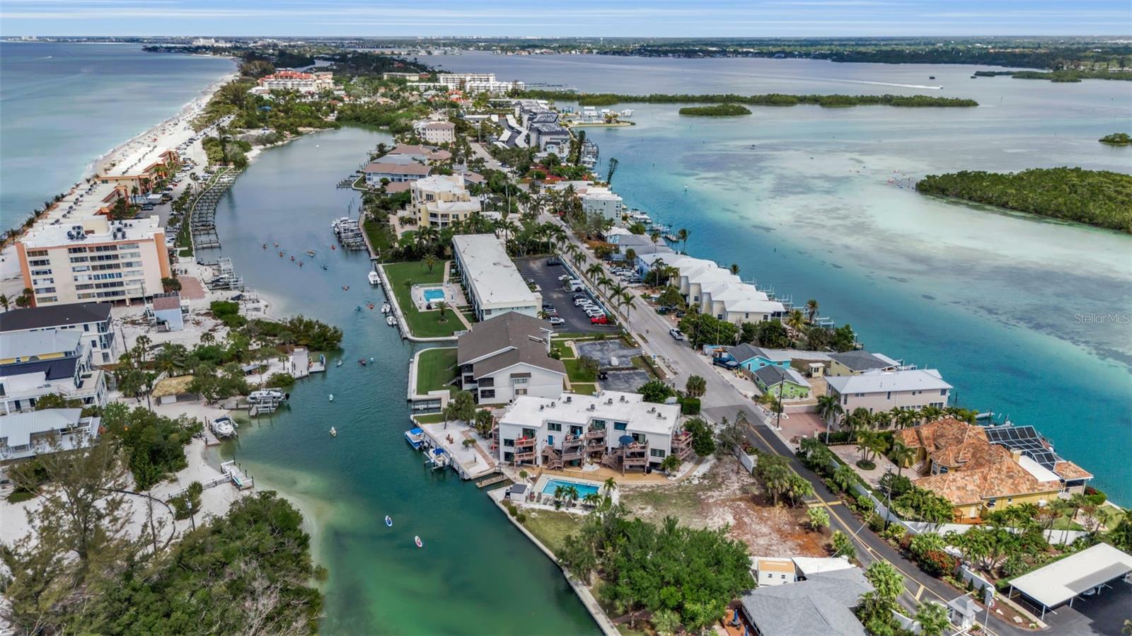SIESTA KEY - Land
