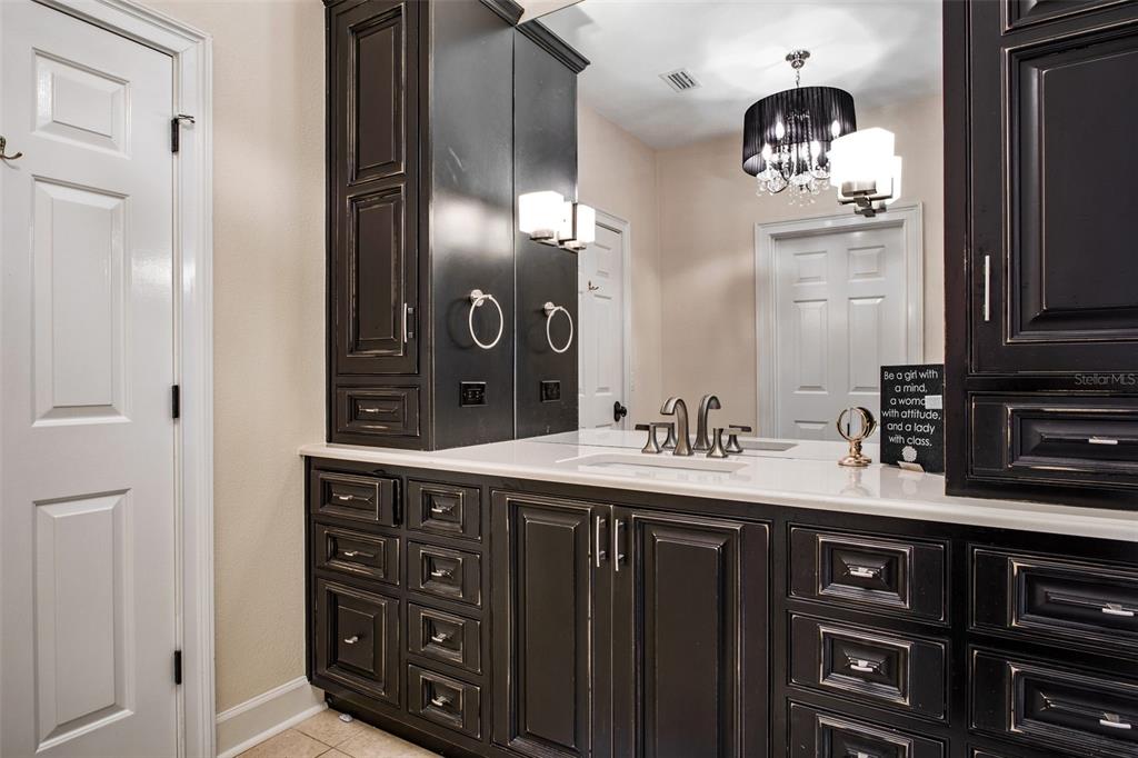 TAMPA PALMS 4A UNIT 1 - Residential