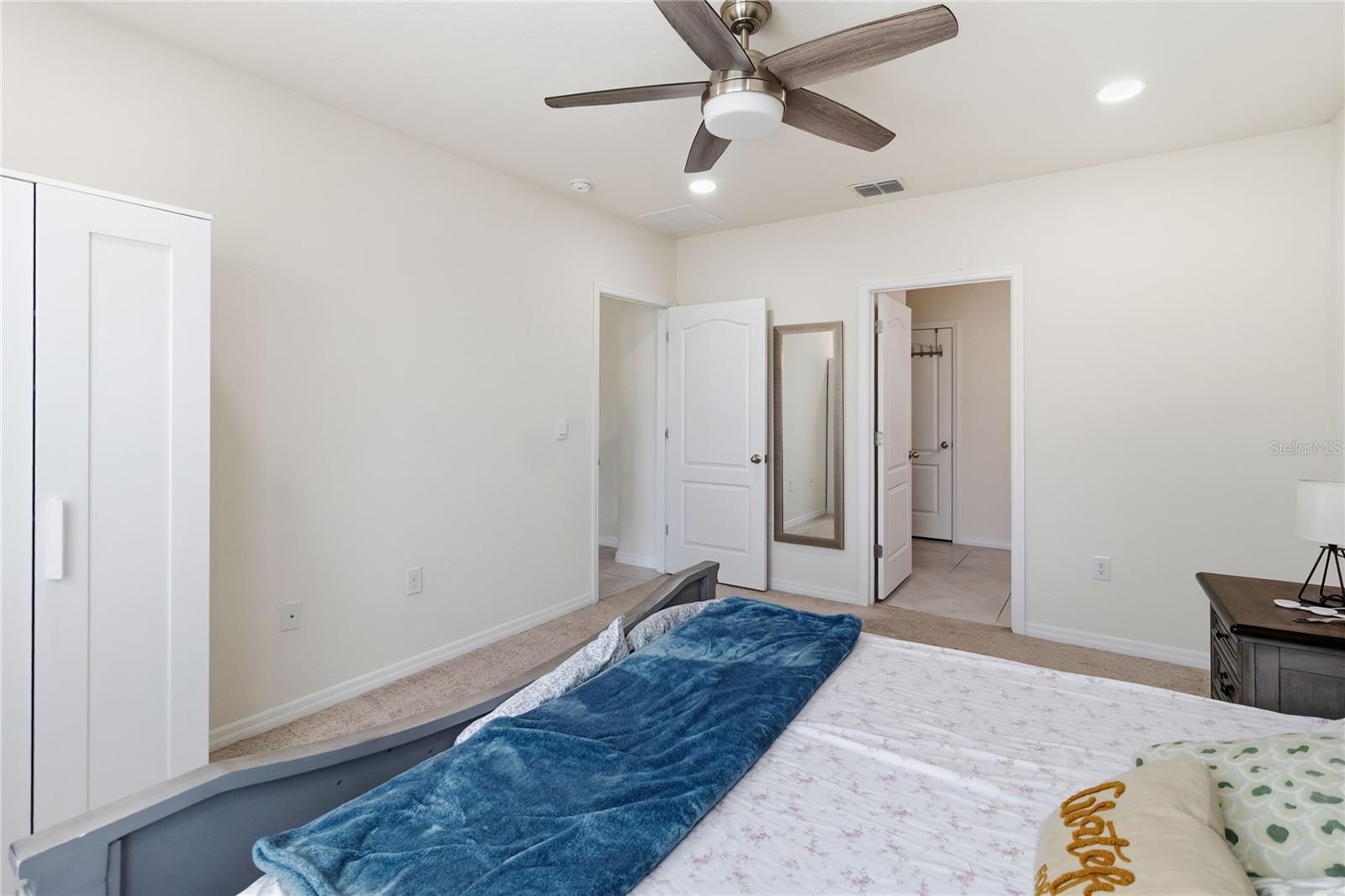 EASTGROVE - Residential