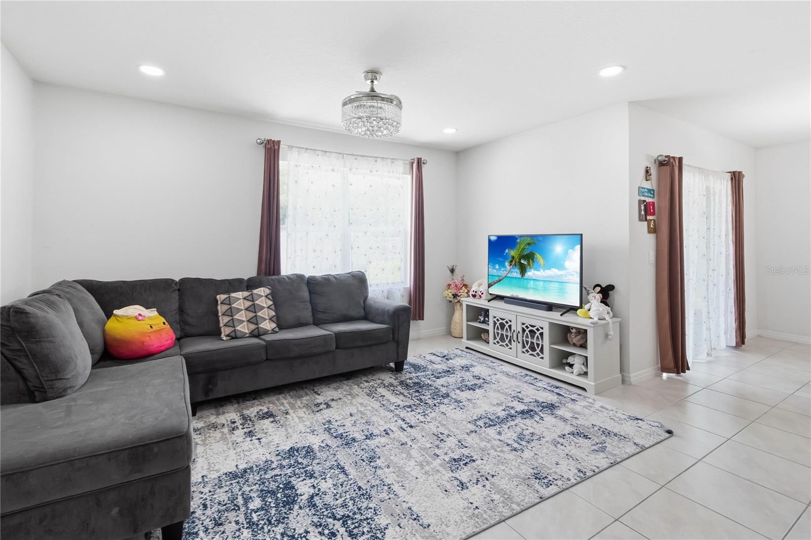 EASTGROVE - Residential