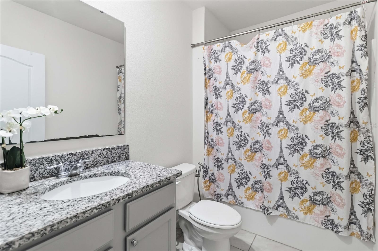 EASTGROVE - Residential