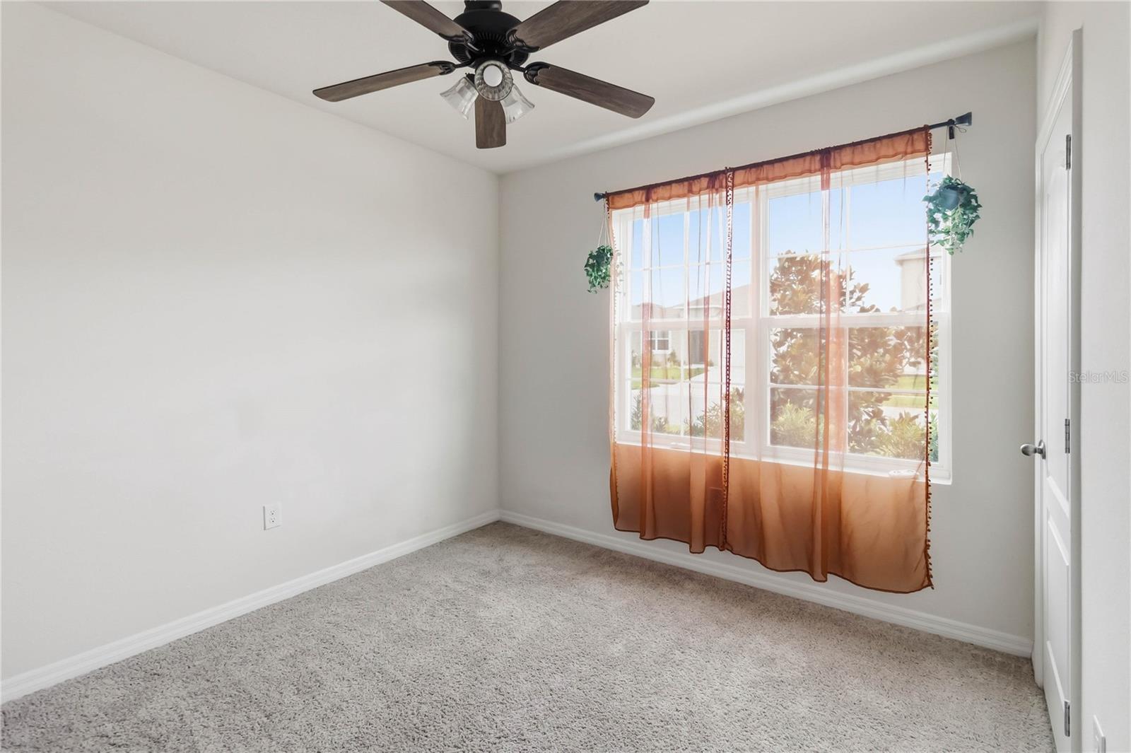 EASTGROVE - Residential