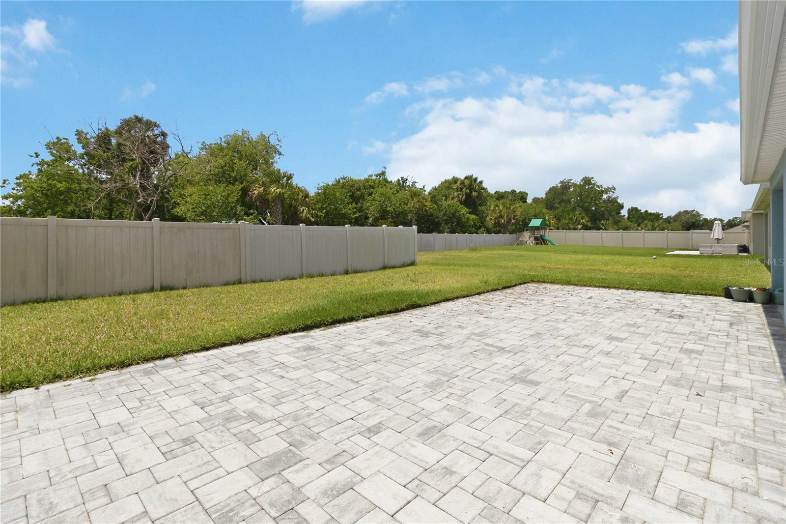 EASTGROVE - Residential