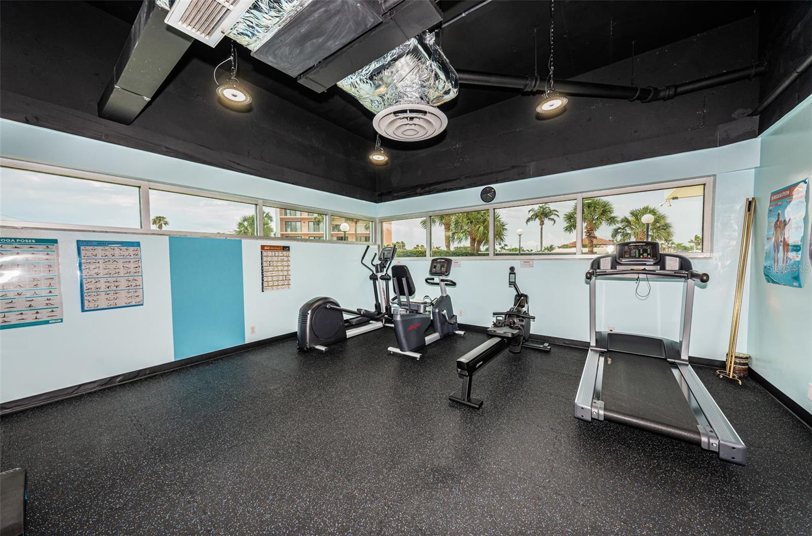 HORIZON HOUSE CO-OP - Residential
