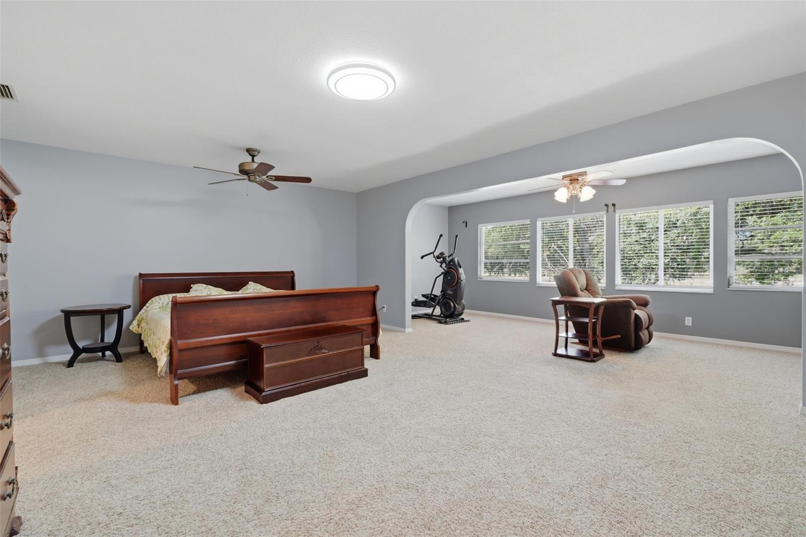 SAWGRASS TWNHM - Residential