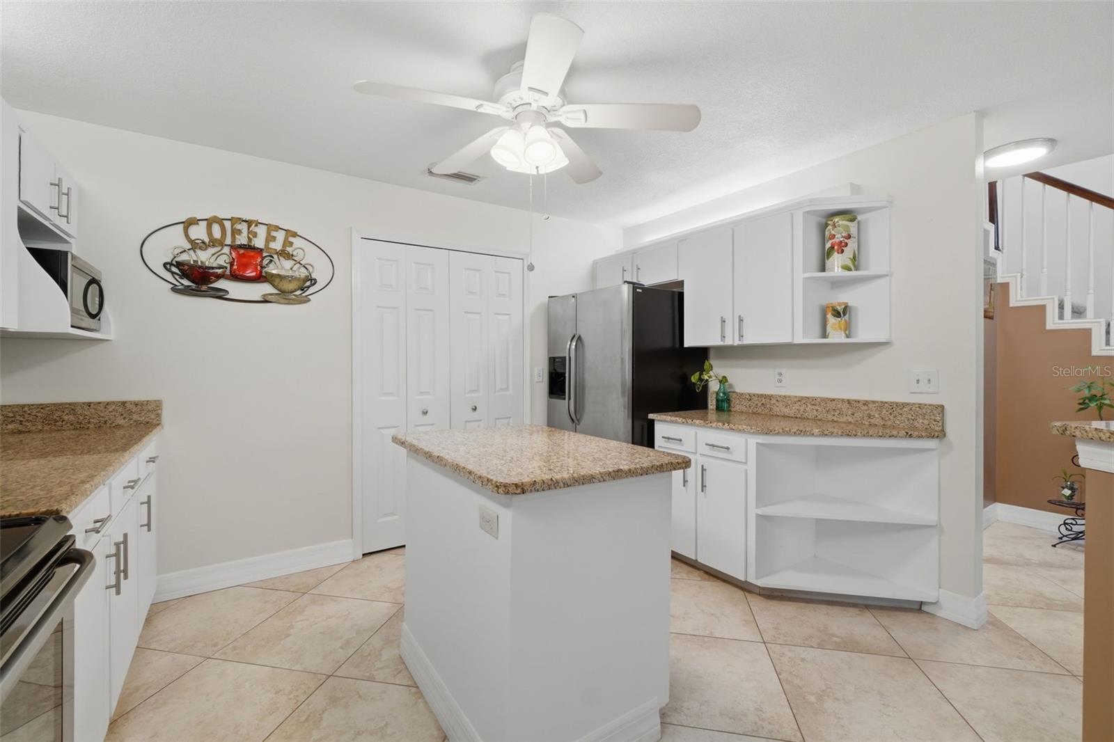 SAWGRASS TWNHM - Residential