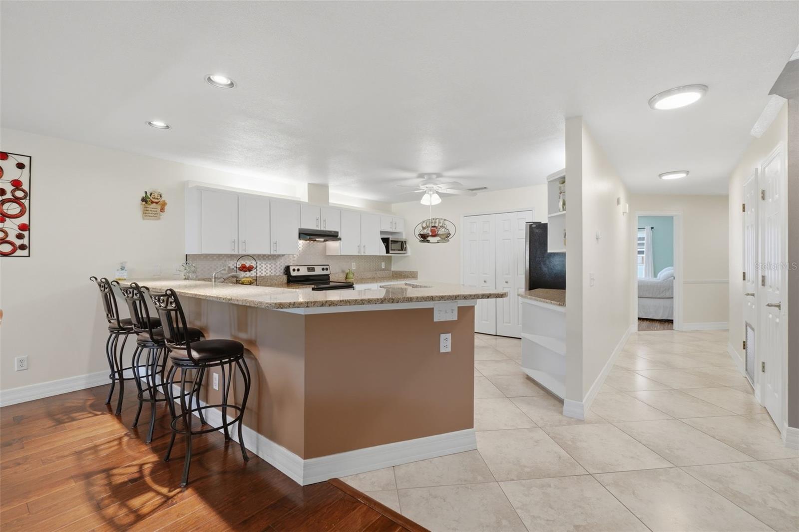 SAWGRASS TWNHM - Residential