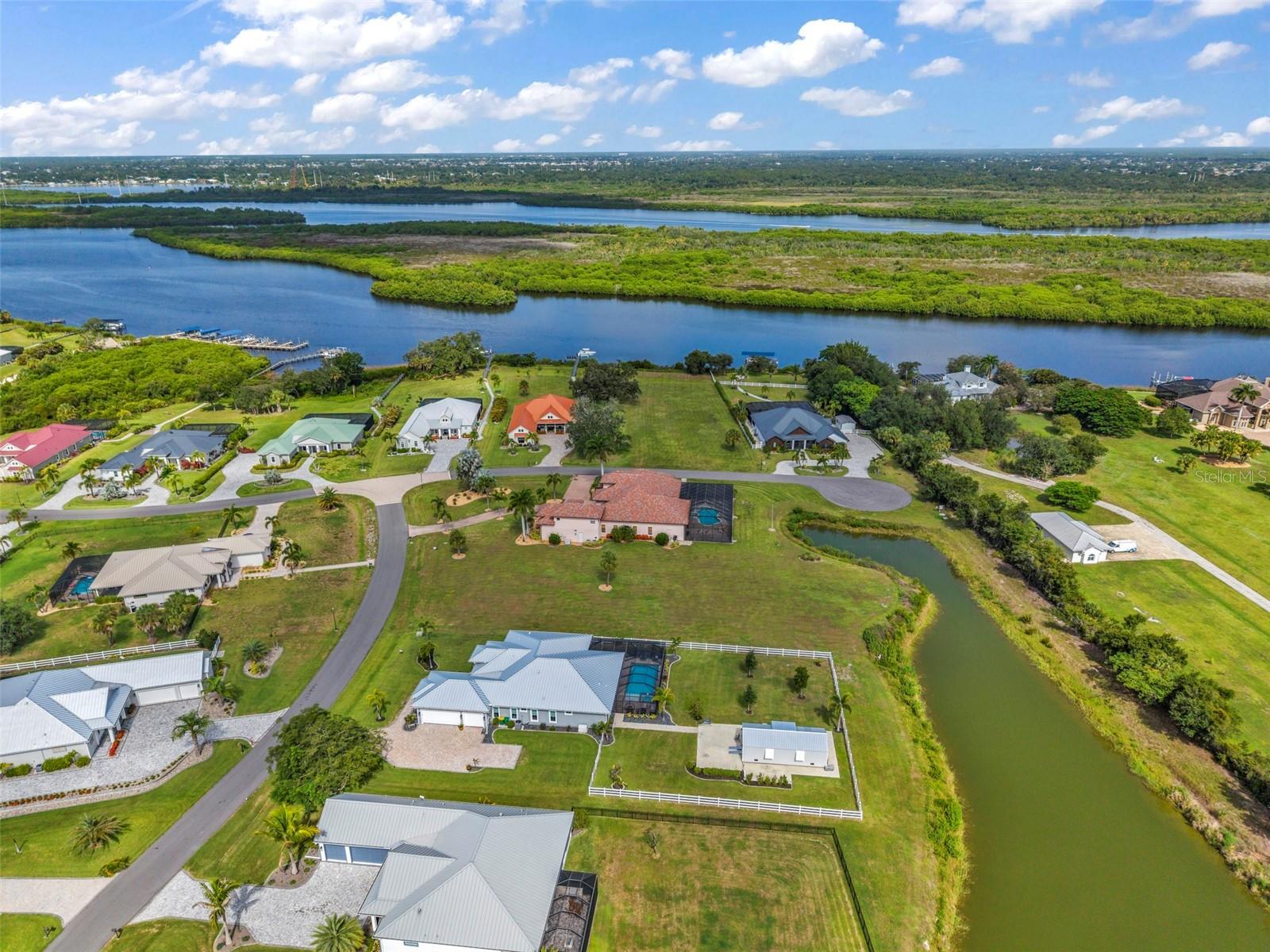 THE ESTATES ON PEACE RIVER - Residential
