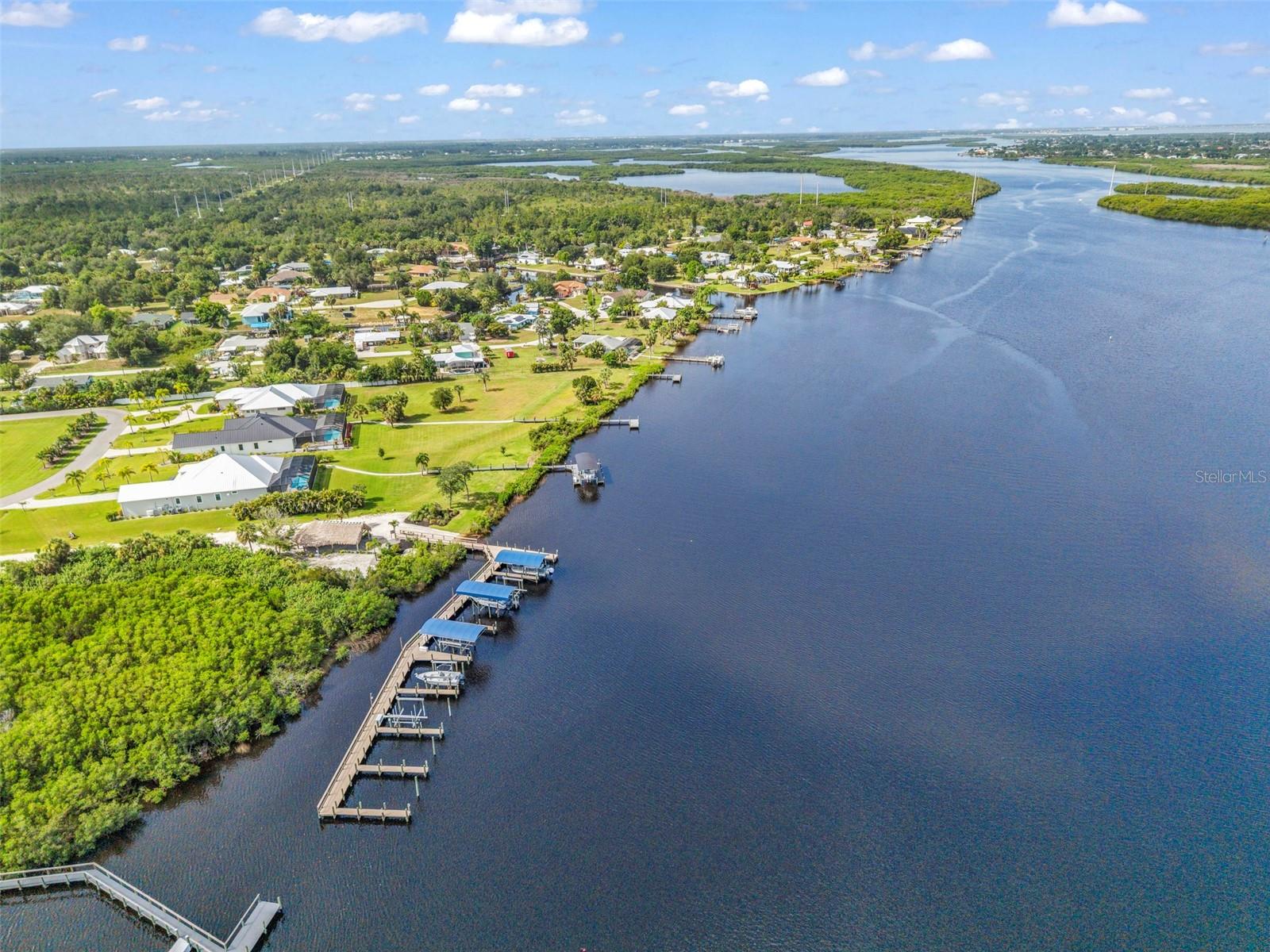 THE ESTATES ON PEACE RIVER - Residential
