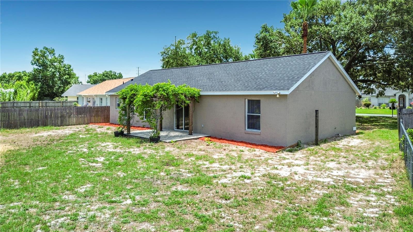 ROBBINS REST - Residential