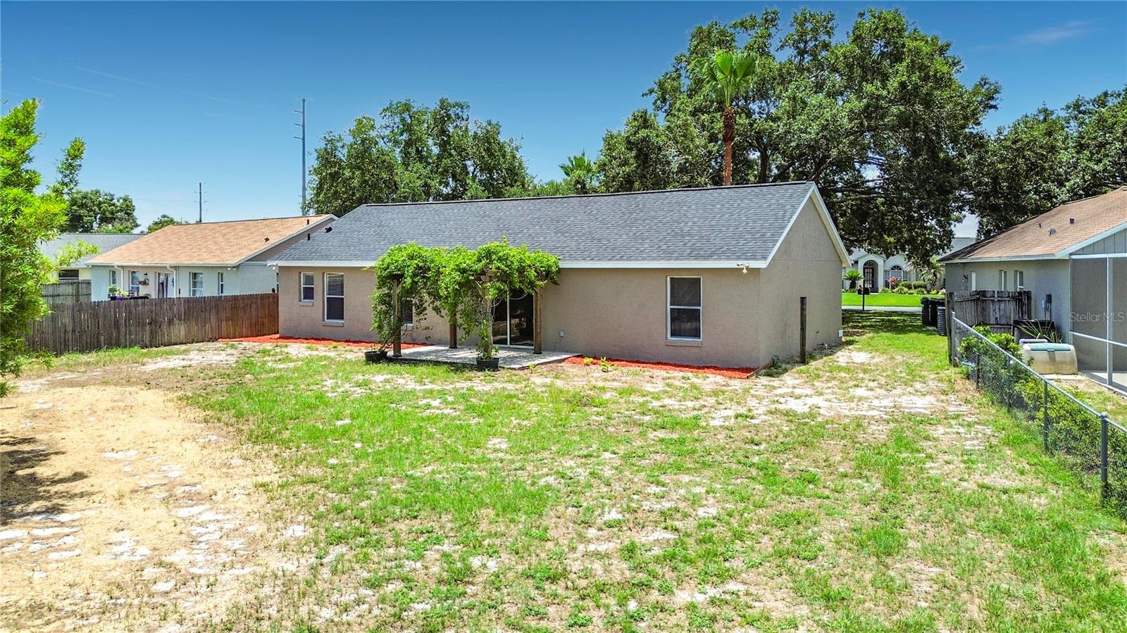 ROBBINS REST - Residential