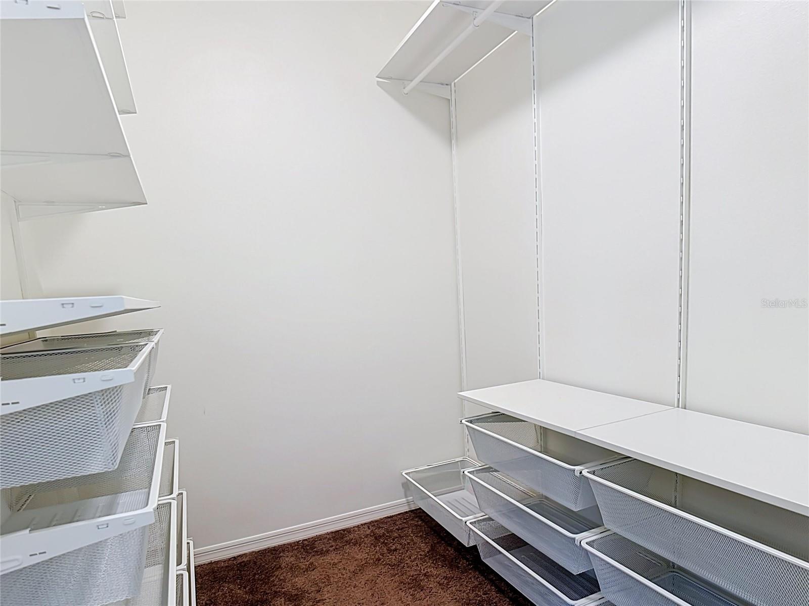ROBBINS REST - Residential